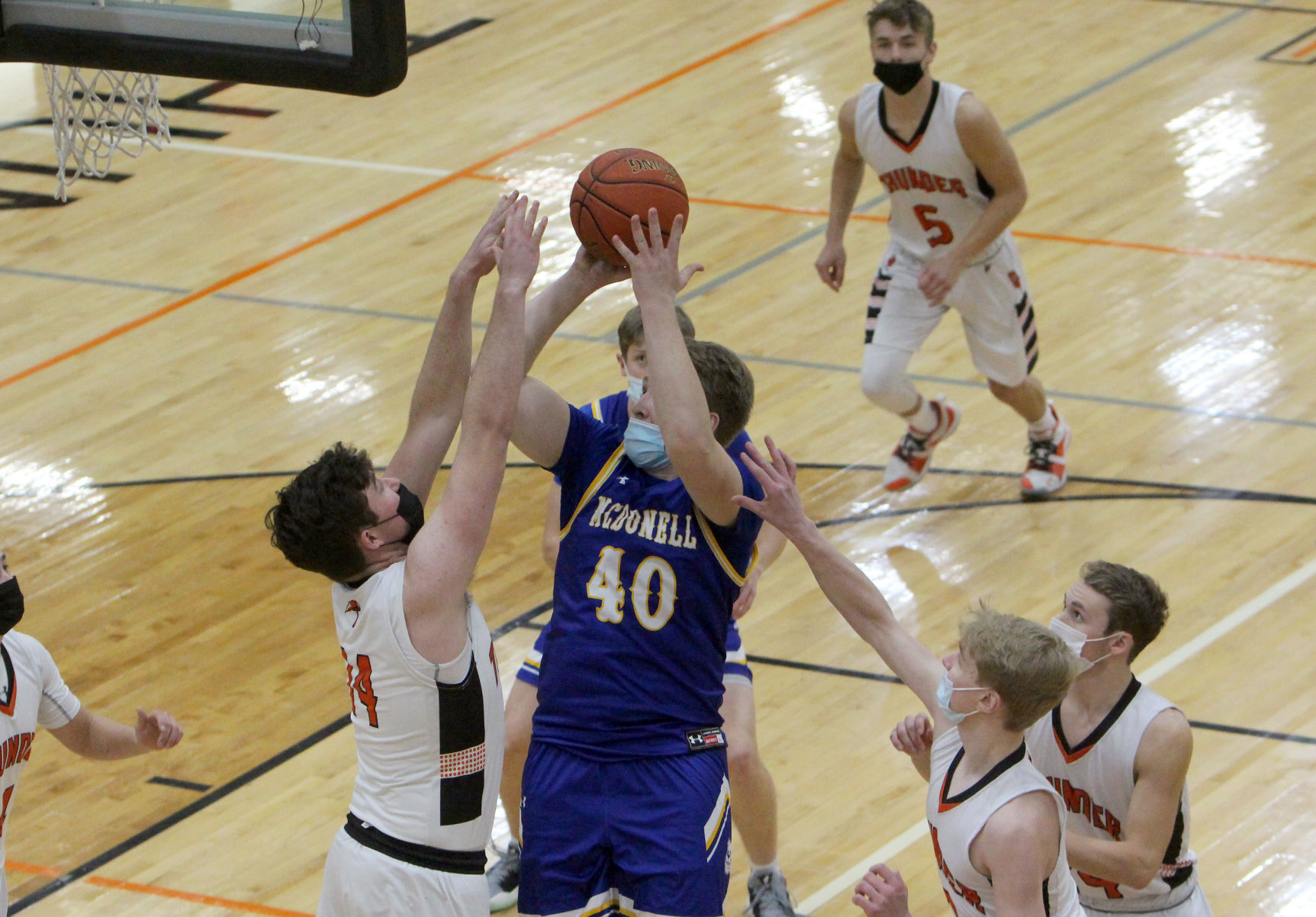 McDonell boys basketball at Osseo-Fairchild 1-11-21
